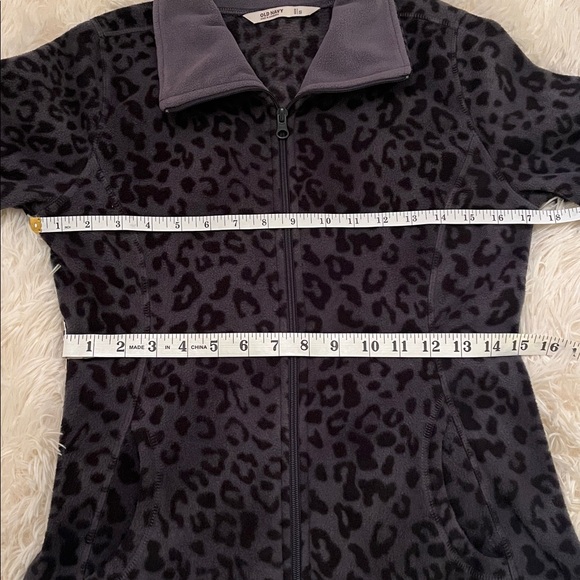 Old Navy Full Zip Fleece Jacket EUC - Picture 5 of 10